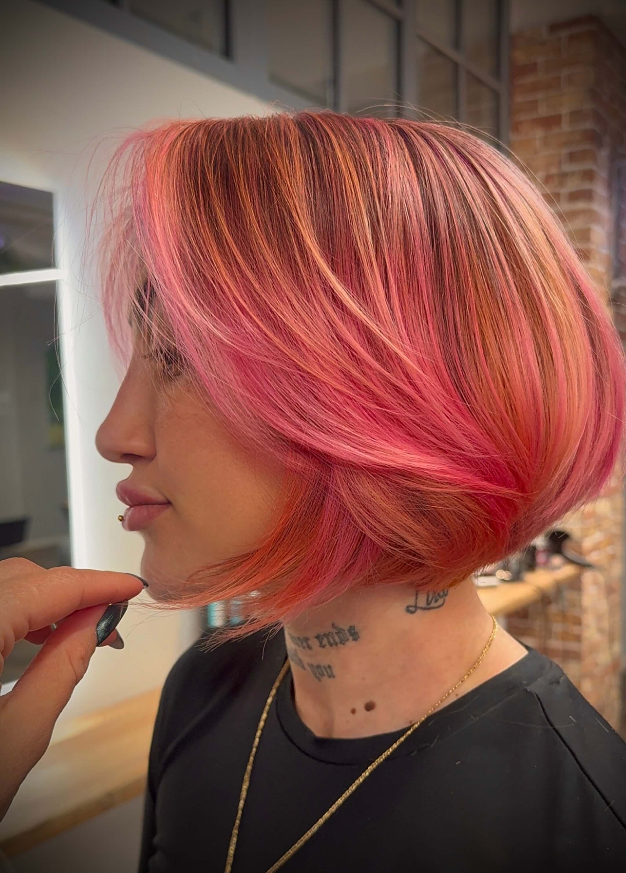 coloration-cut Rot, pinke Coloration und Bob